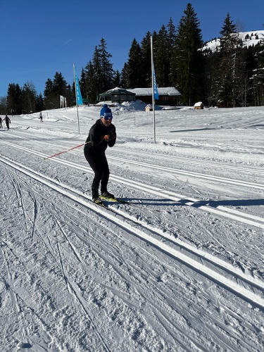 https://www.sport-holl.de/content/igal/img_7577-R8H7WK-L-2869.jpg